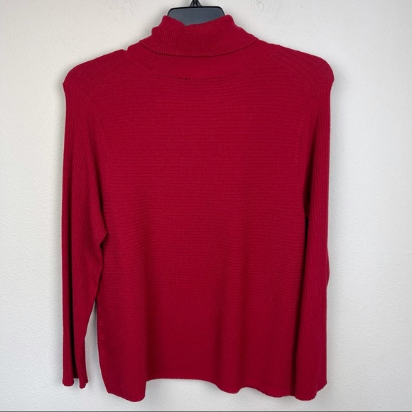 NWT Investments Plus Size Red Turtleneck sweater - Picture 5 of 13